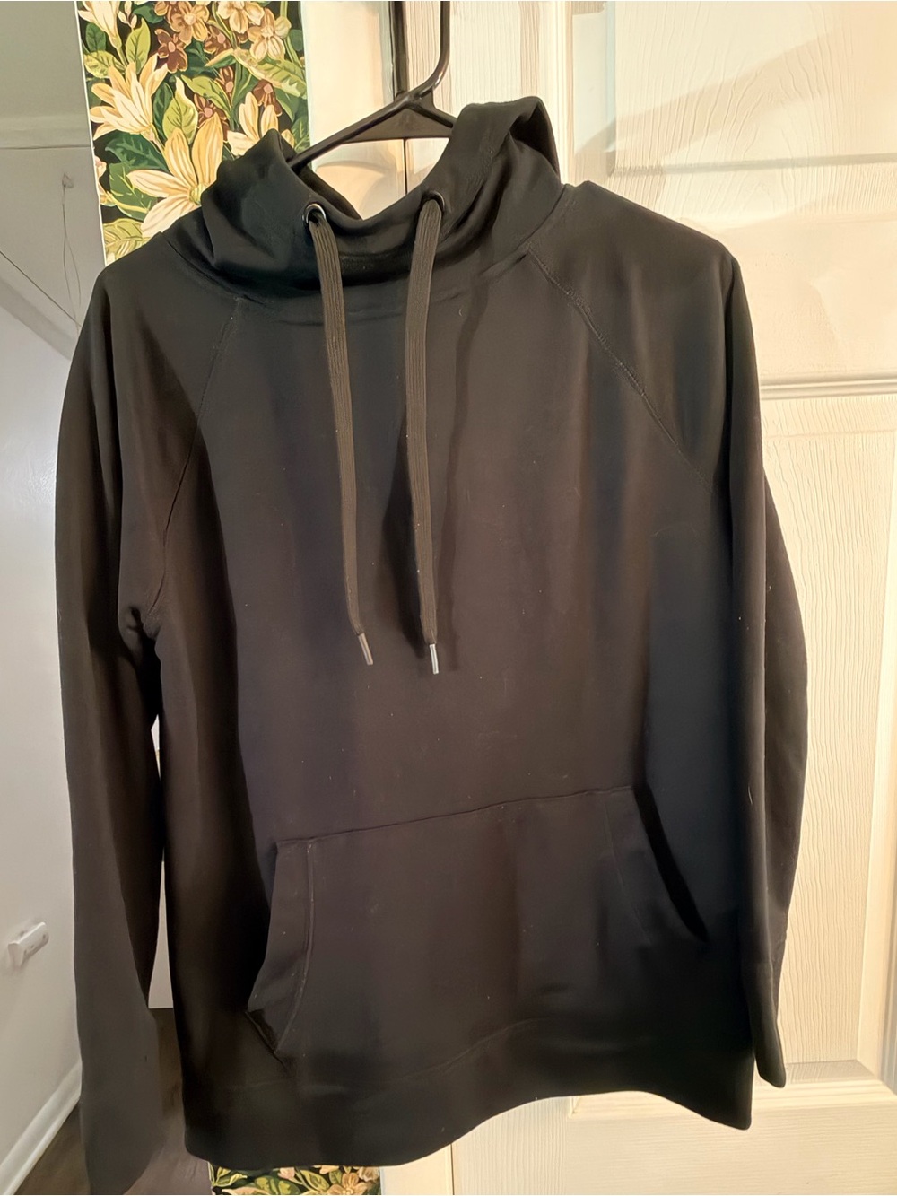 Athleta Black Pullover Hoodie 🖤 Soft Cowl-Neck Style Sweatshirt